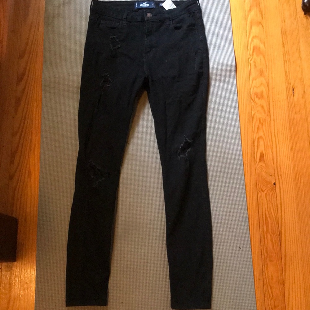 Black high rise super skinny Hollister jeans